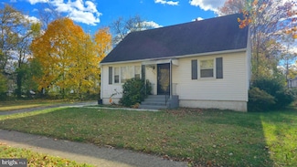 529 Hunt Ave, Trenton, NJ 08610