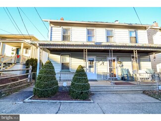 313 3rd St, Easton, PA 18042