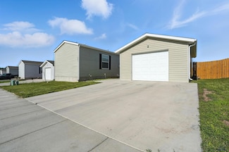3053 Trailhead Loop, Sturgis, SD 57785
