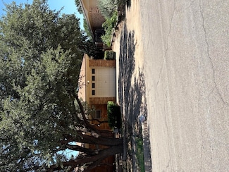 7511 Avenue W Unit B, Lubbock, TX 79423