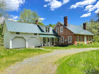 44 Watershed Rd, Bethel, VT 05032