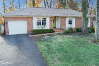 481 Huron Rd, Delmar, NY 12054