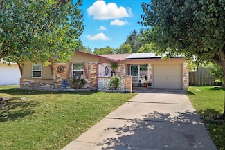 2604 Burning Tree Ln, Irving, TX 75062