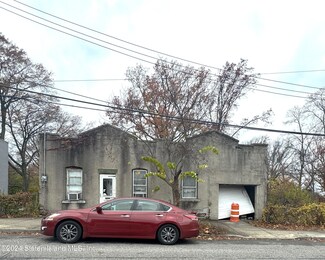 26 Shaughnessy Ln, Staten Island, NY 10305