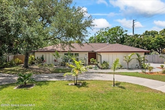 515 Hibiscus Trail, Melbourne Beach, FL 32951