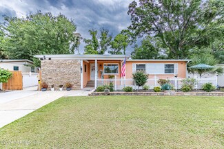 5243 Dugdale Rd, Jacksonville, FL 32210