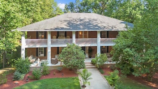 505 Amanda Furnace Dr, Ashland, KY 41101