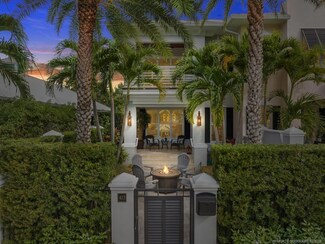 417 SW Akron Ave, Stuart, FL 34994