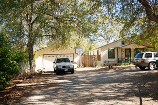 2115 Penn Dr, Redding, CA 96002