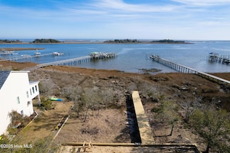 1632 Sound Watch Dr, Wilmington, NC 28409