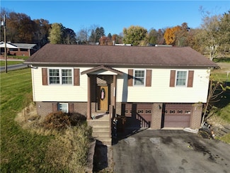1239 Old State Rd, Apollo, PA 15613