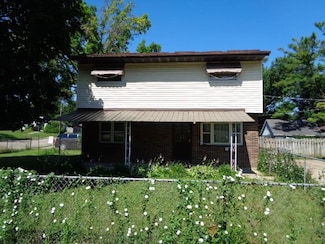 1721 Nixon Ct, Rockford, IL 61108