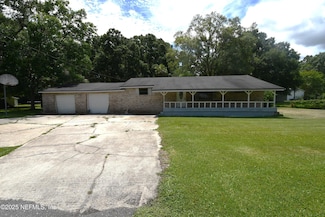 44186 Lee Dr, Callahan, FL 32011