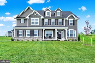 21 Winifred Dr, Hanover, PA 17331