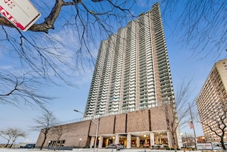 6033 N Sheridan Rd Unit 36G, Chicago, IL 60660