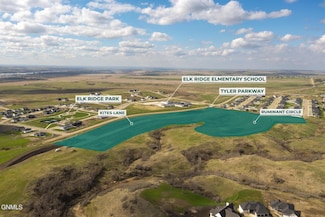 4319 Ruminant Cir, Bismarck, ND 58503