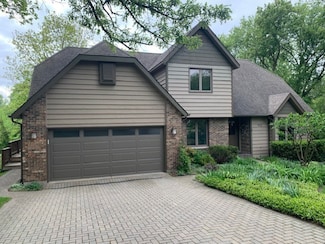 532 Stevens Ct, Sleepy Hollow, IL 60118