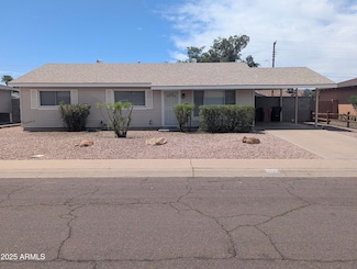 8127 E Mitchell Dr, Scottsdale, AZ 85251
