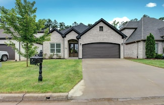 738 Wildcreek Cir, Little Rock, AR 72223