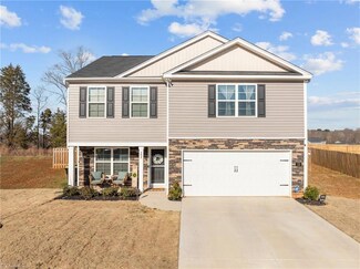 152 Emma Ct, Lexington, NC 27295