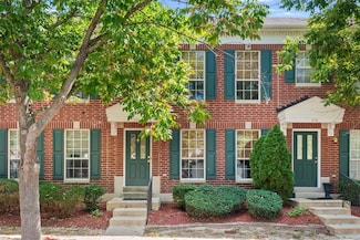 336 Heritage Commons Cir, O Fallon, MO 63368