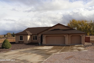 3895 Yo He Wah Dr, Chino Valley, AZ 86323