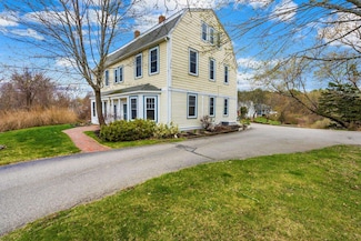 248 Peverly Hill Rd Unit 2, Portsmouth, NH 03801