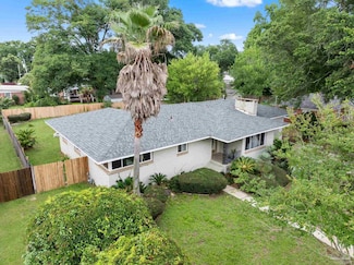 2010 E Yonge St, Pensacola, FL 32503