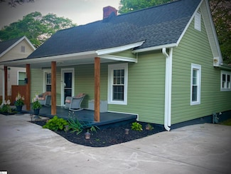 12 Taylor St, Greenville, SC 29605