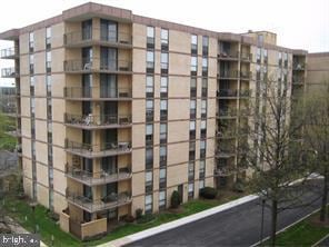 666 W Germantown Pike Unit 2409, Plymouth Meeting, PA 19462