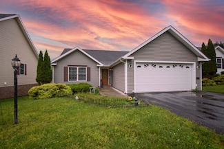 1894 Wilshire Ln, Pulaski, VA 24301