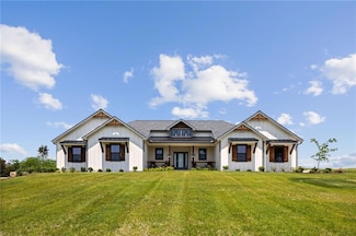 18068 Stillwell Rd, Bonner Springs, KS 66012