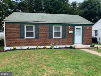 2211 Liberator St, Levittown, PA 19057