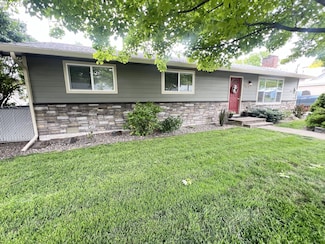 405 1st St, La Grande, OR 97850