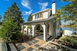 6606 Leytonstone Blvd, West Bloomfield, MI 48322