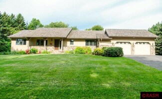 6102 Shamrock Dr Unit Lake Washington, Madison Lake, MN 56063