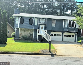 637 Pepperwood Ln, Stone Mountain, GA 30087