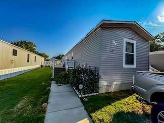 8104 Topanga Ln Unit 312, Austin, TX 78724