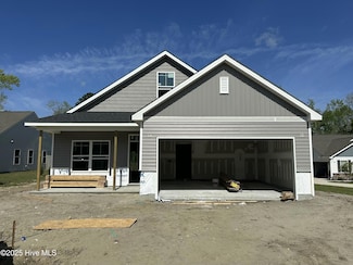 544 Poppleton Dr, Hampstead, NC 28443
