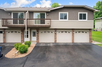14205 44th Place N Unit 4, Plymouth, MN 55446