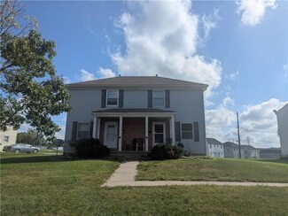 9505 Charlotte St, Kansas City, MO 64131