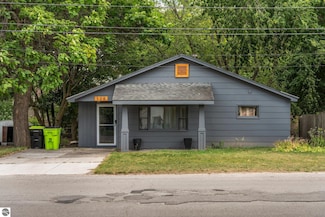 120 N Cedar St, Traverse City, MI 49684