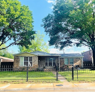 9539 Dale Glade Dr, Dallas, TX 75217