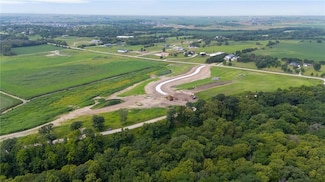 12024 NW Meadow Springs Dr, Johnston, IA 50131