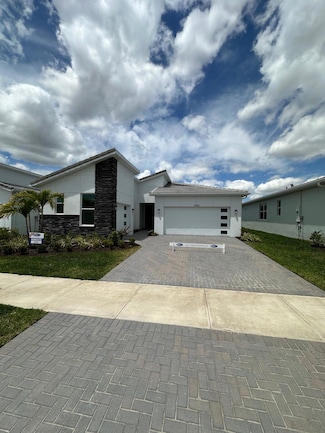 12166 SW Viridian Blvd, Port St. Lucie, FL 34987