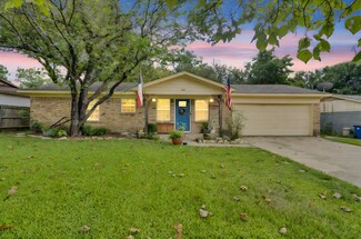805 Loy Ln, Ennis, TX 75119