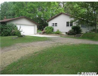 9850 Lowes Creek Rd, Eleva, WI 54738