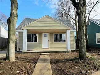 2616 Gladstone St, Moraine, OH 45439