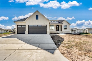282 S Wellcrest Ct, Goddard, KS 67052