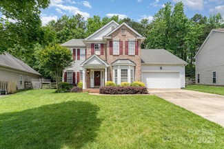 10322 Stoneykirk Ln, Charlotte, NC 28269